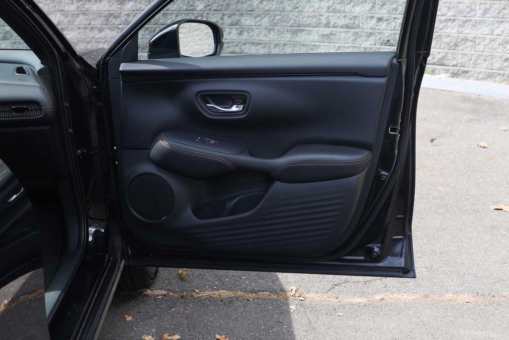 used 2025 Honda HR-V car, priced at $26,700