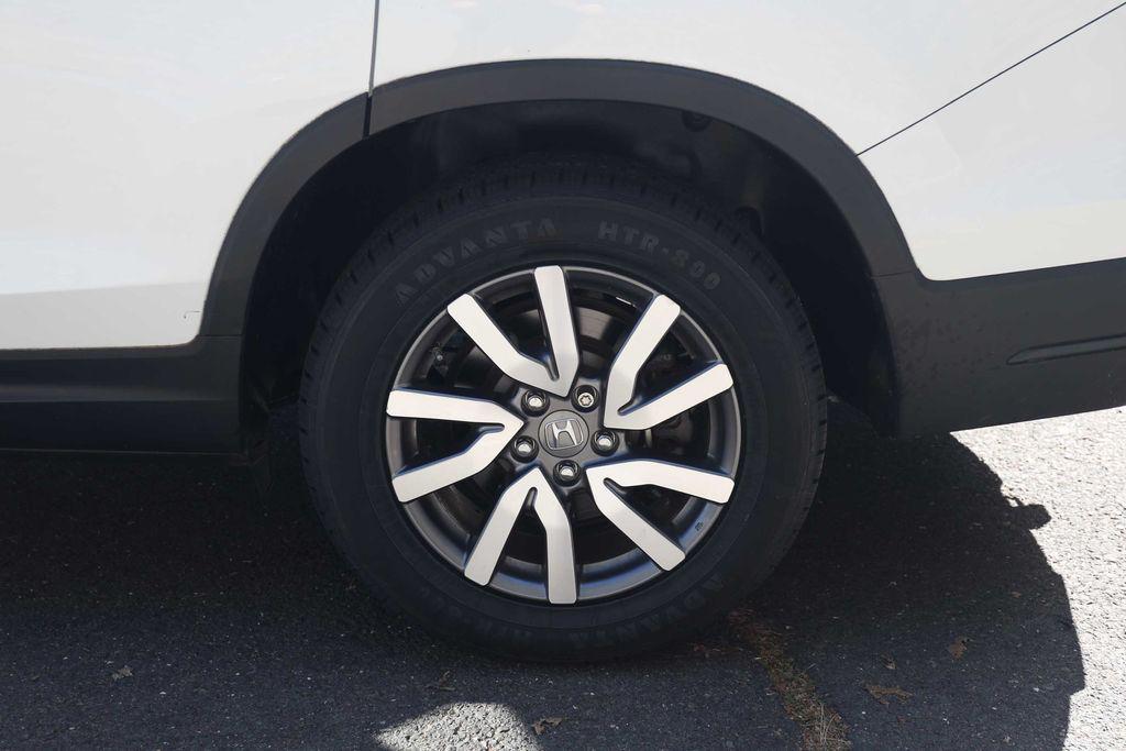 used 2021 Honda Pilot car, priced at $26,900