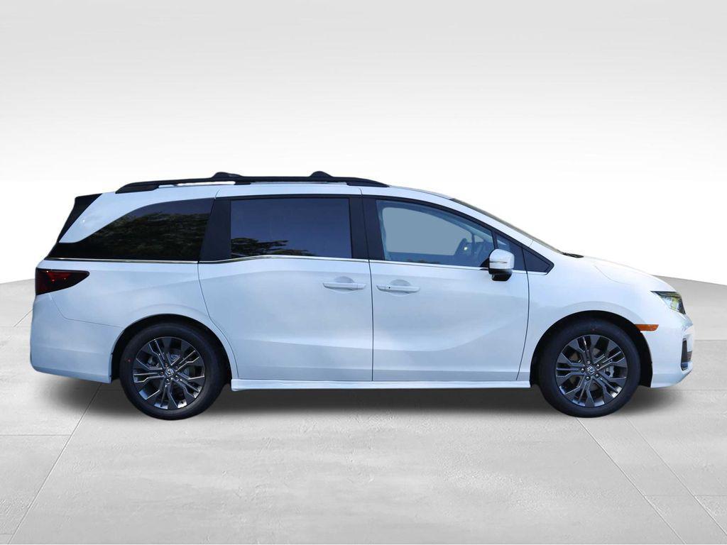 new 2026 Honda Odyssey car, priced at $48,689