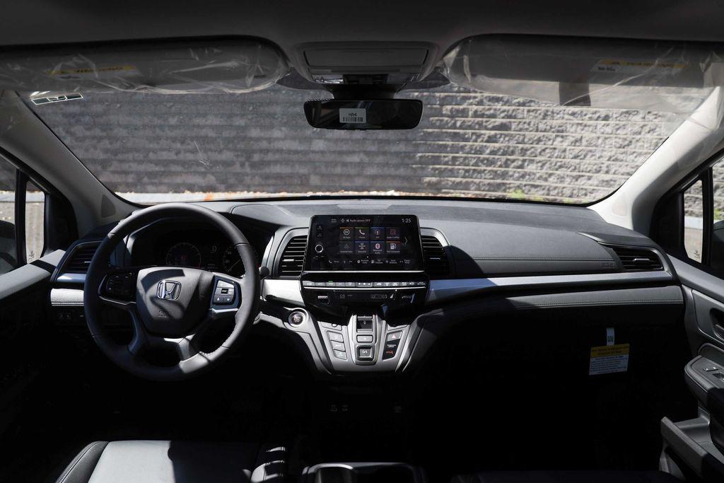 new 2026 Honda Odyssey car, priced at $42,785