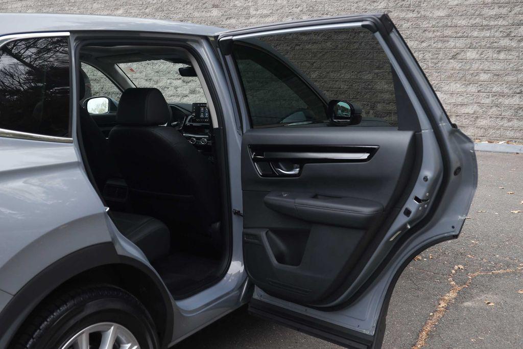 used 2024 Honda CR-V car, priced at $31,900