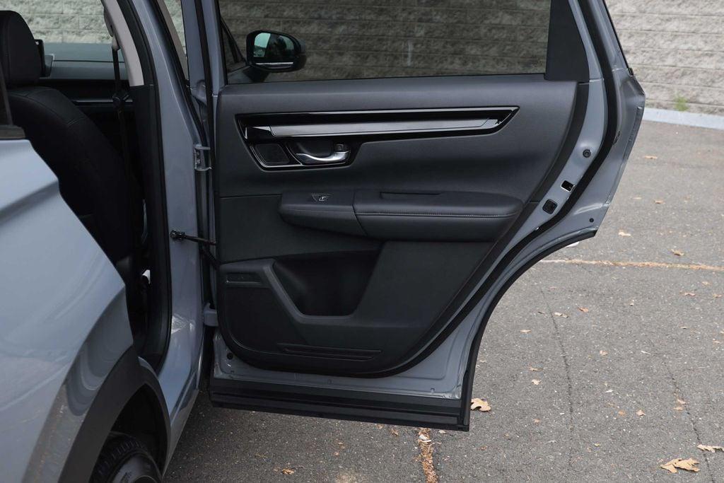 used 2024 Honda CR-V car, priced at $31,900