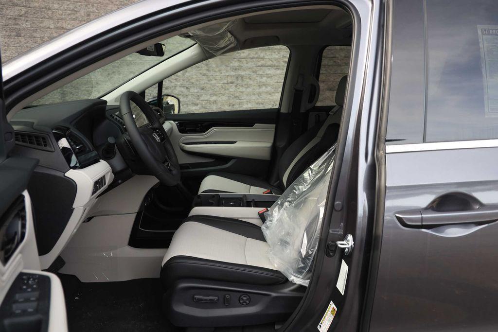 new 2026 Honda Odyssey car, priced at $51,090