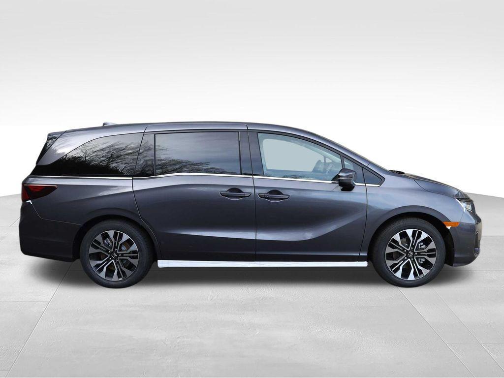 new 2026 Honda Odyssey car, priced at $51,090