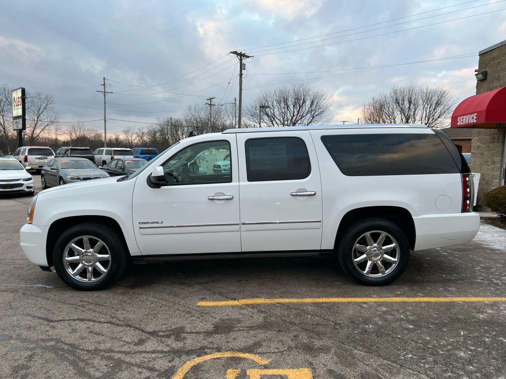 used 2014 GMC Yukon XL car, priced at $14,975