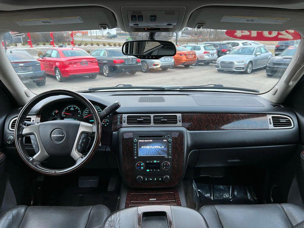 used 2014 GMC Yukon XL car, priced at $14,975