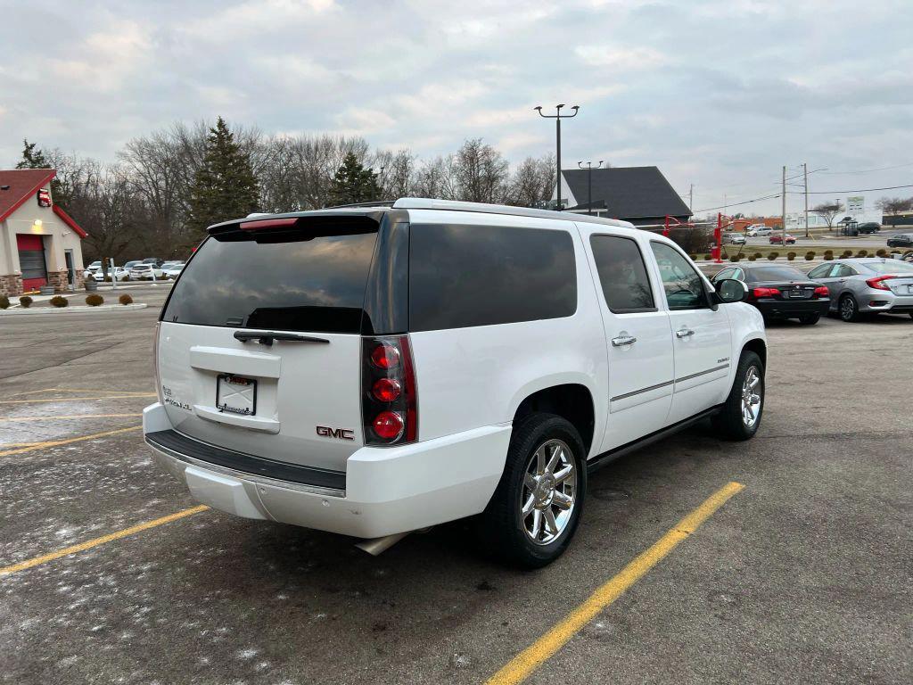 used 2014 GMC Yukon XL car, priced at $14,975