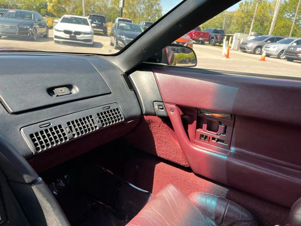 used 1993 Chevrolet Corvette car, priced at $8,975