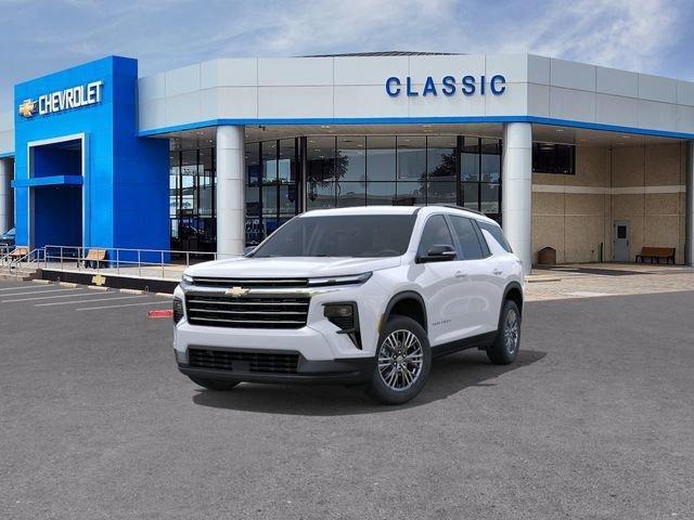new 2026 Chevrolet Traverse car, priced at $40,560