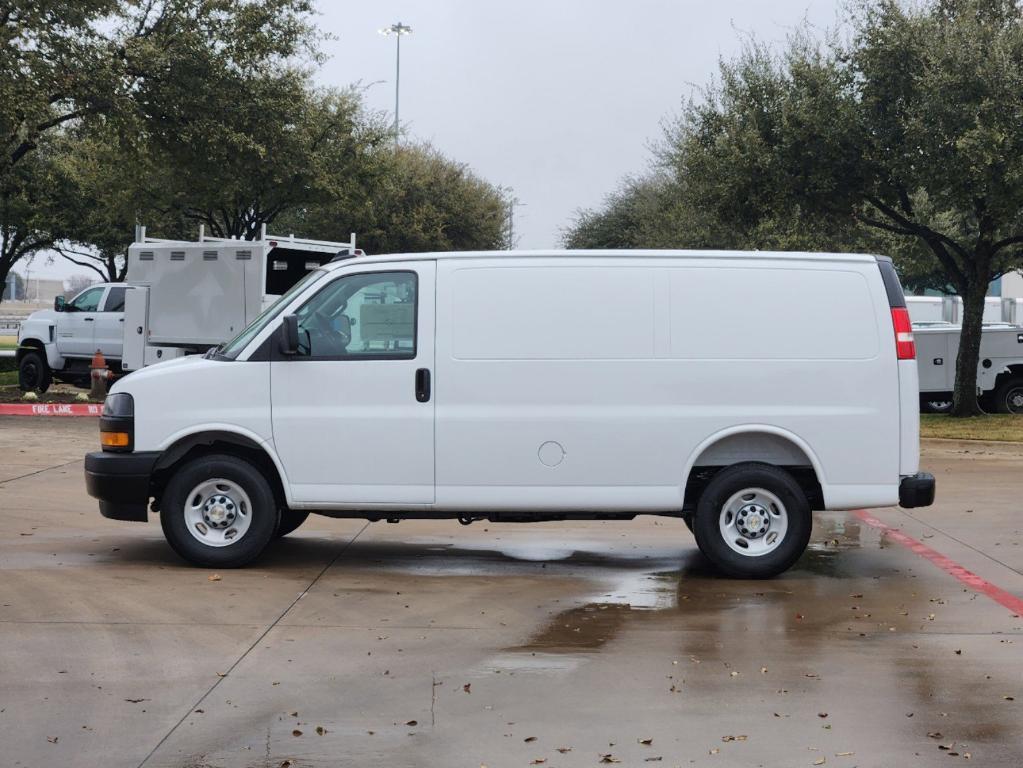 new 2025 Chevrolet Express 2500 car, priced at $46,097