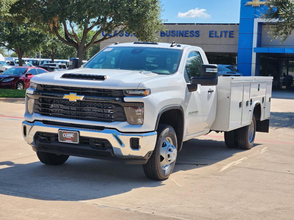 new 2025 Chevrolet Silverado 3500 car, priced at $74,867