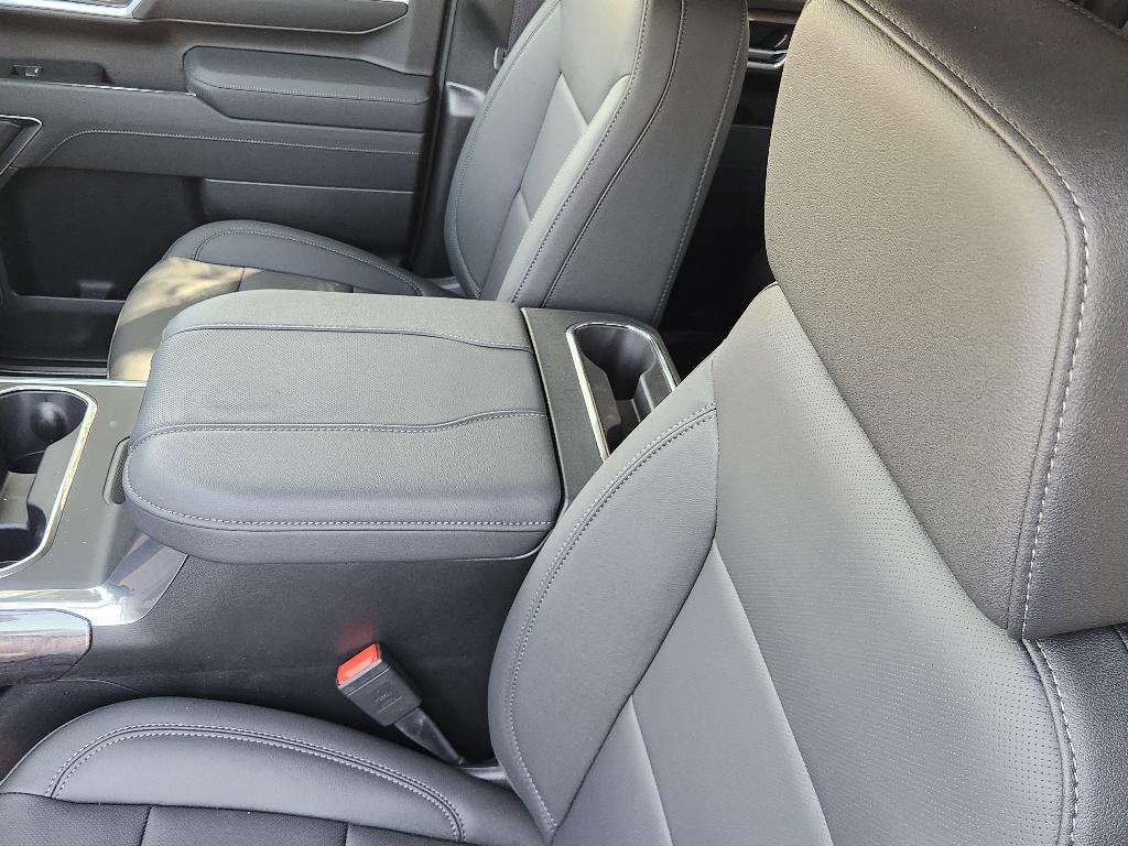 new 2026 Chevrolet Silverado 2500 car, priced at $78,005