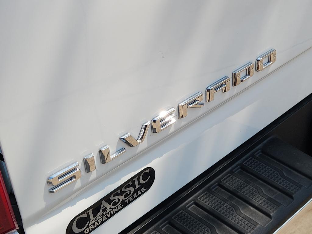new 2025 Chevrolet Silverado 2500 car, priced at $50,345