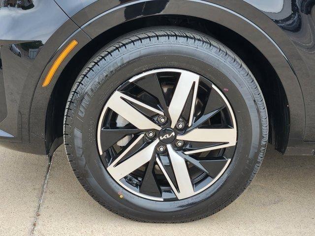 used 2023 Kia Sorento car, priced at $25,212