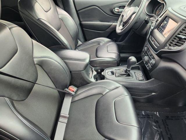 used 2020 Jeep Cherokee car, priced at $18,024