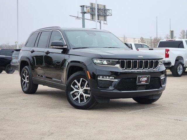 used 2025 Jeep Grand Cherokee car, priced at $39,668