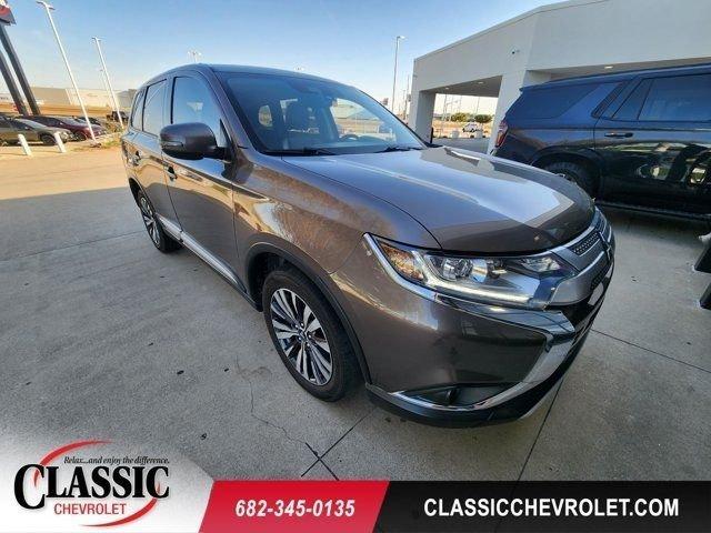 used 2020 Mitsubishi Outlander car, priced at $14,042