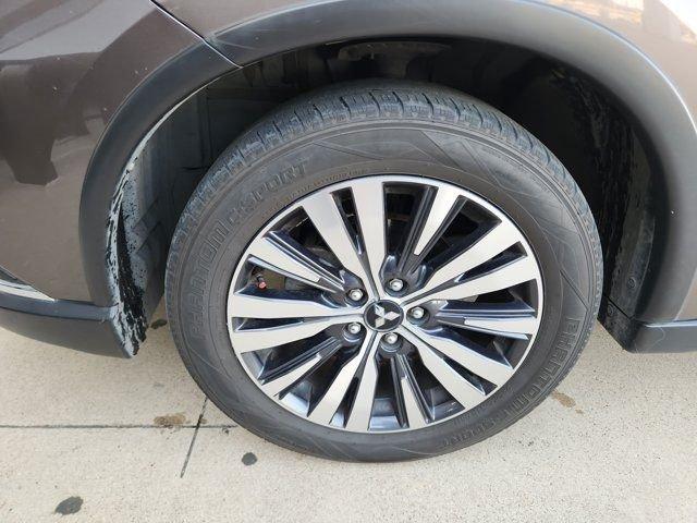 used 2020 Mitsubishi Outlander car, priced at $14,042