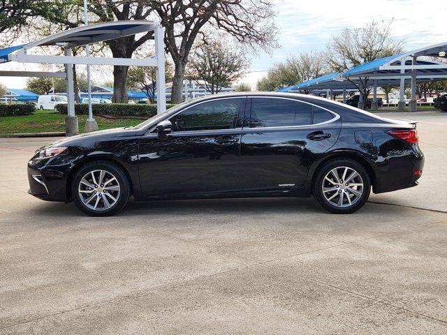used 2018 Lexus ES 300h car, priced at $21,718