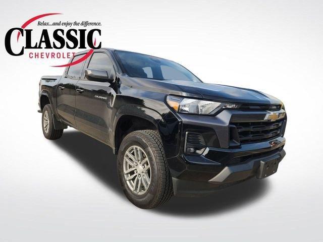 used 2023 Chevrolet Colorado car, priced at $27,606