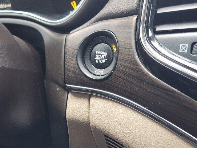 used 2020 Jeep Grand Cherokee car, priced at $22,471