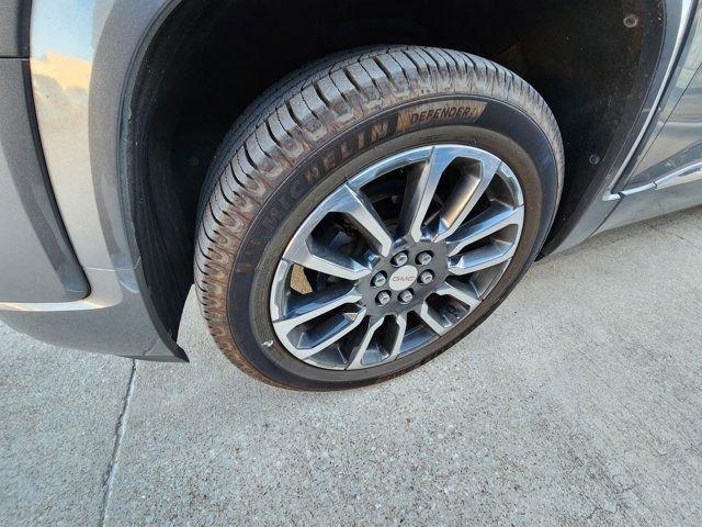 used 2020 GMC Acadia car, priced at $28,984