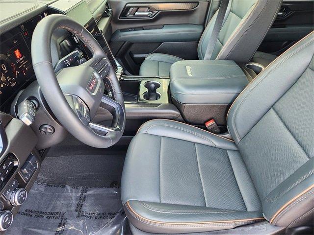 used 2025 GMC Yukon car, priced at $79,290