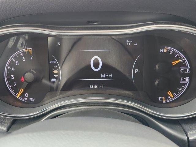 used 2021 Jeep Grand Cherokee car, priced at $24,937