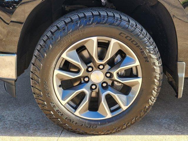 used 2023 Chevrolet Silverado 1500 car, priced at $33,906