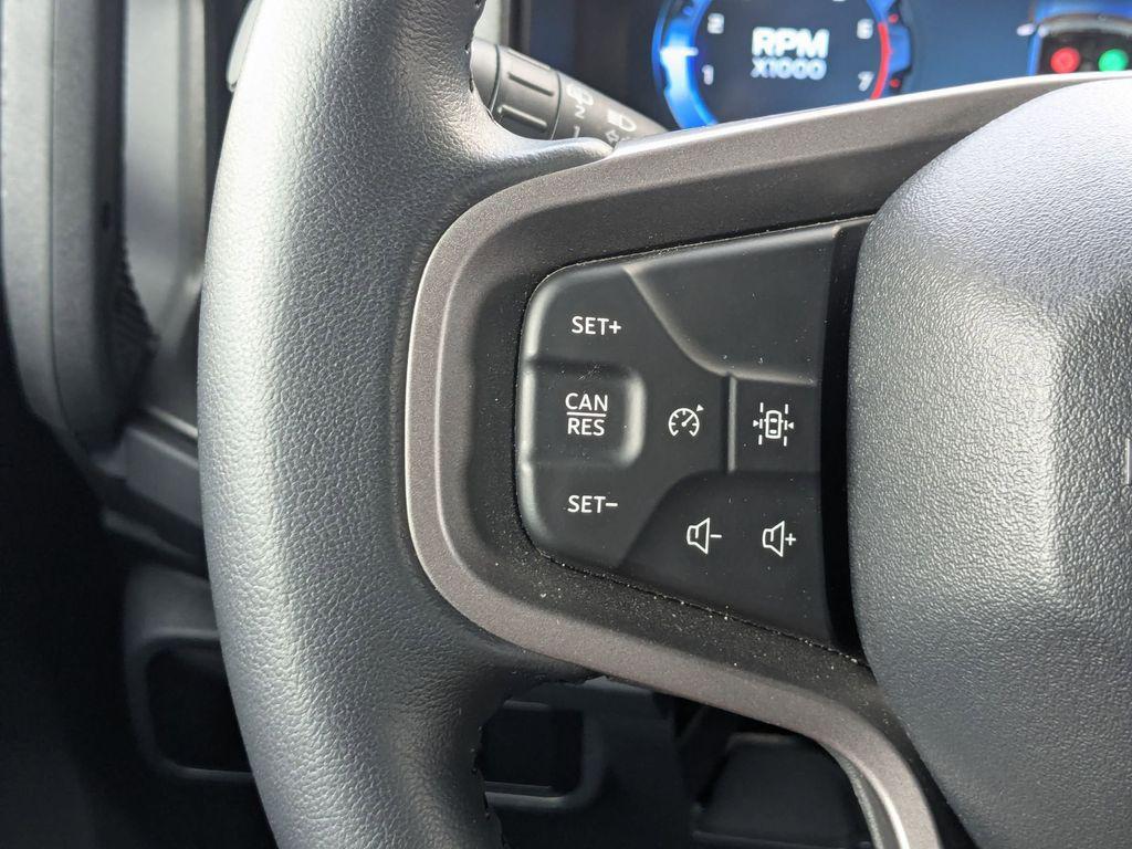 used 2025 Ford Bronco car, priced at $37,799