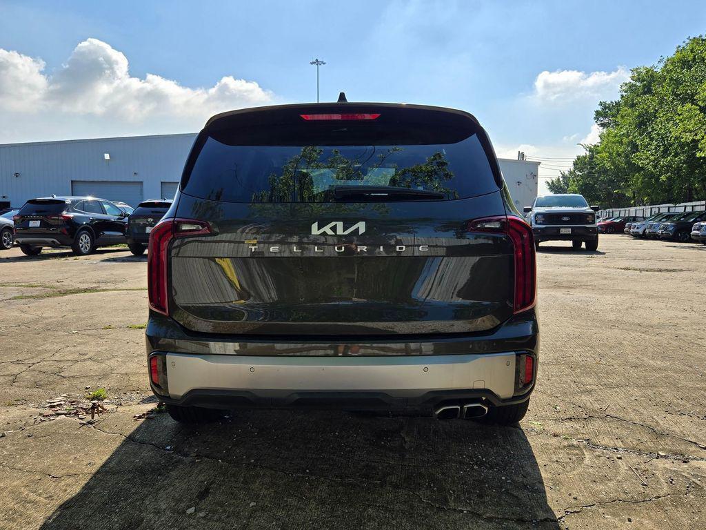 used 2025 Kia Telluride car, priced at $31,999