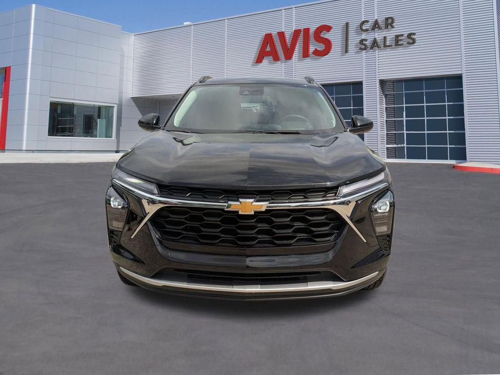 used 2025 Chevrolet Trax car, priced at $19,999