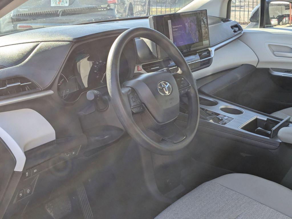 used 2025 Toyota Sienna car, priced at $35,699