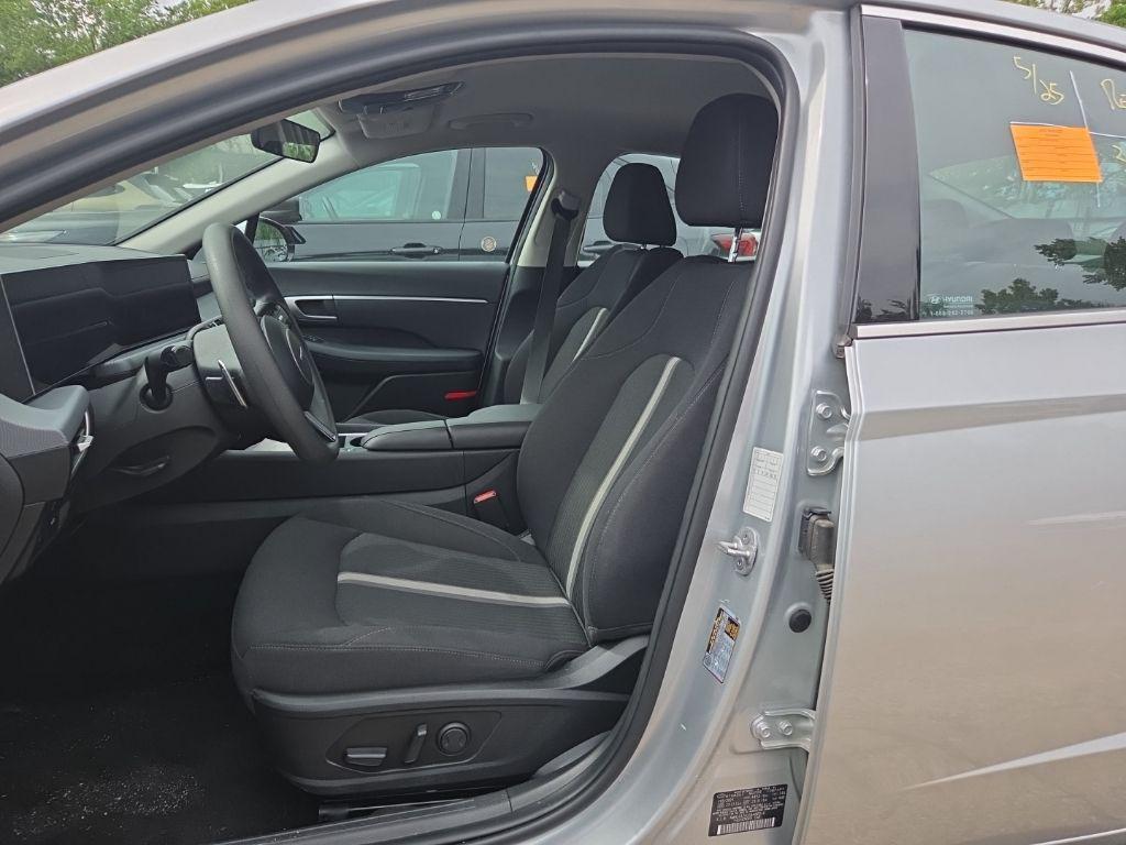 used 2025 Hyundai Sonata car, priced at $19,999