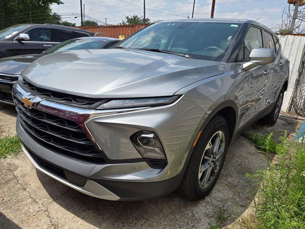 used 2025 Chevrolet Blazer car, priced at $27,499