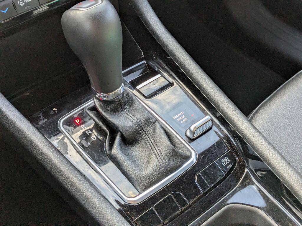 used 2025 Jeep Compass car, priced at $23,059