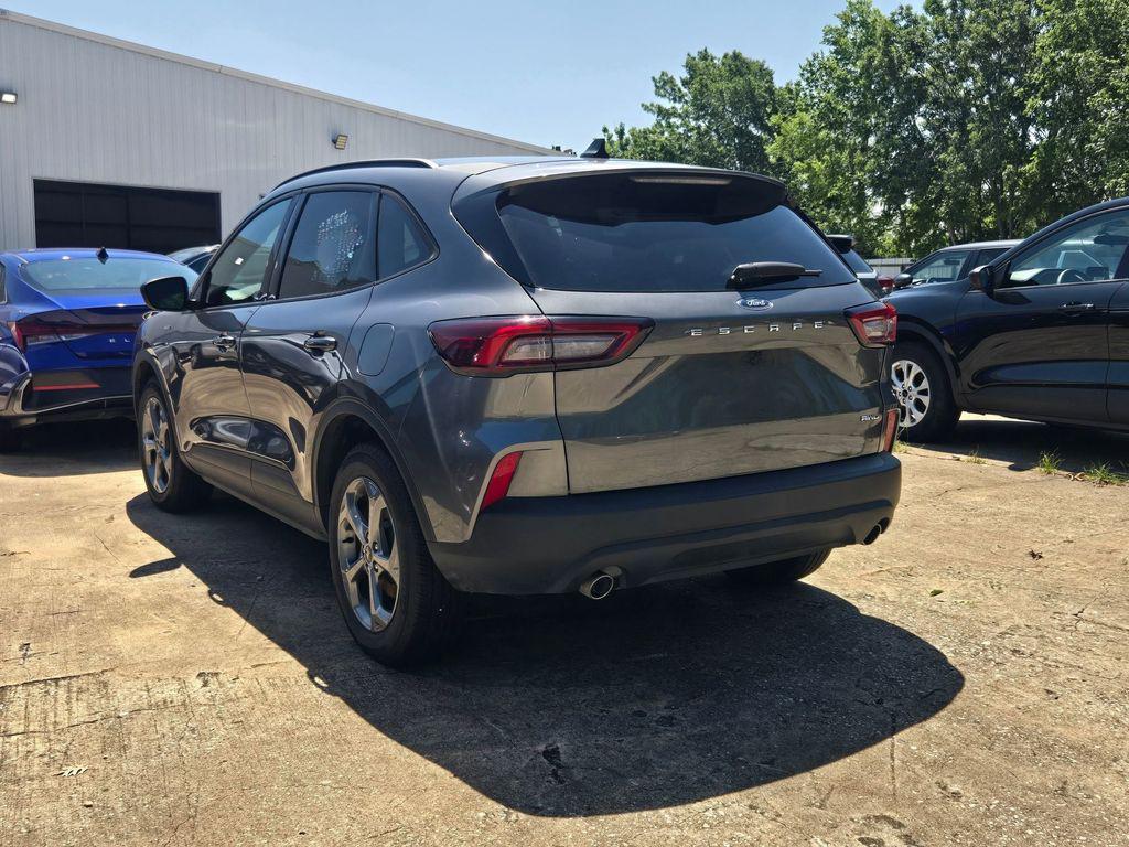 used 2025 Ford Escape car, priced at $21,589