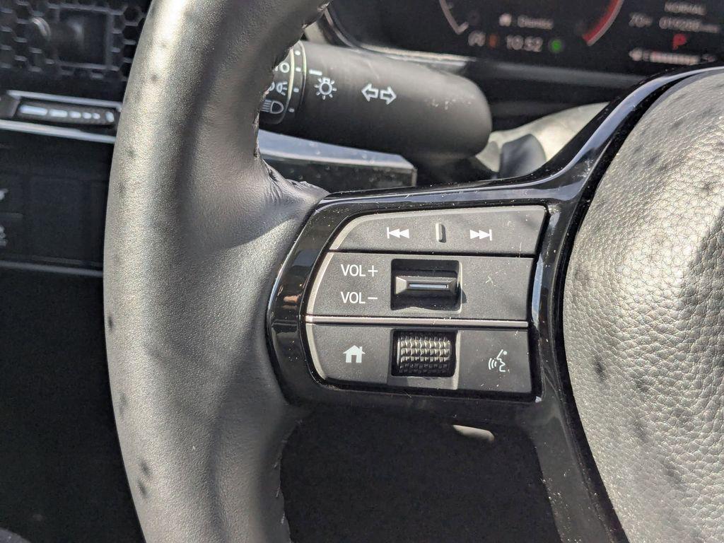 used 2025 Honda CR-V car, priced at $31,499