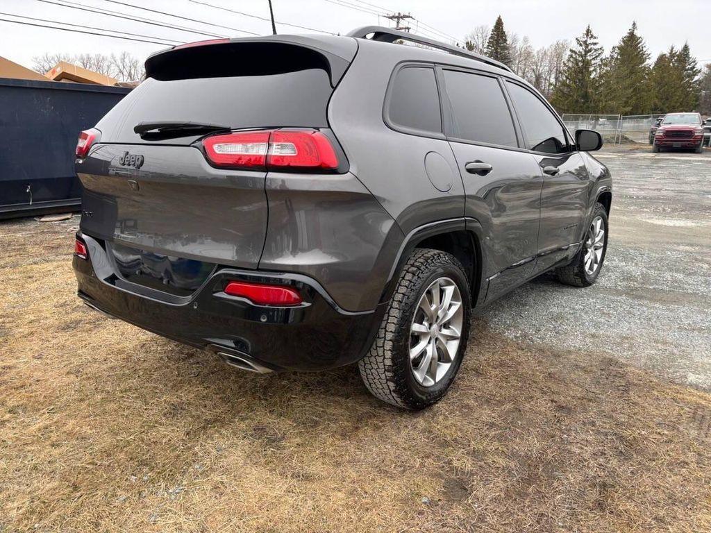used 2018 Jeep Cherokee car, priced at $12,995