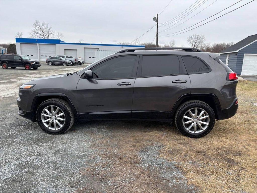 used 2018 Jeep Cherokee car, priced at $12,995