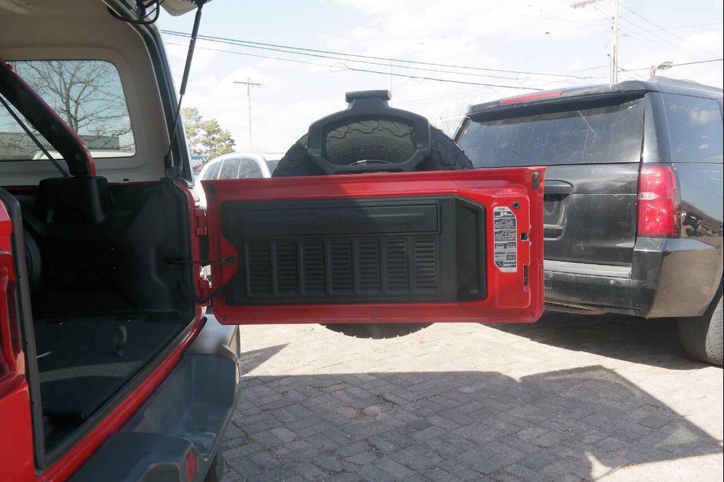 used 2019 Jeep Wrangler Unlimited car, priced at $27,500