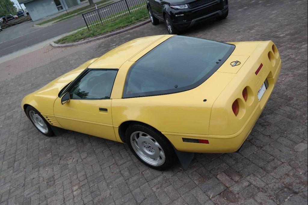 used 1992 Chevrolet Corvette car, priced at $22,500