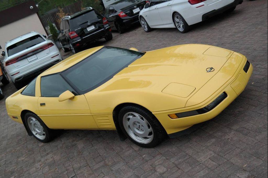used 1992 Chevrolet Corvette car, priced at $22,500