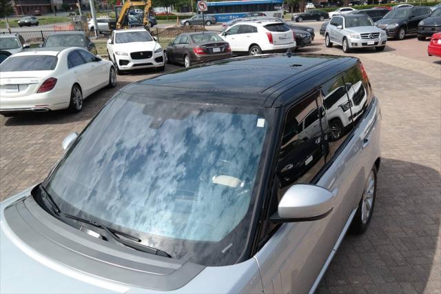 used 2016 Land Rover Range Rover car, priced at $14,995