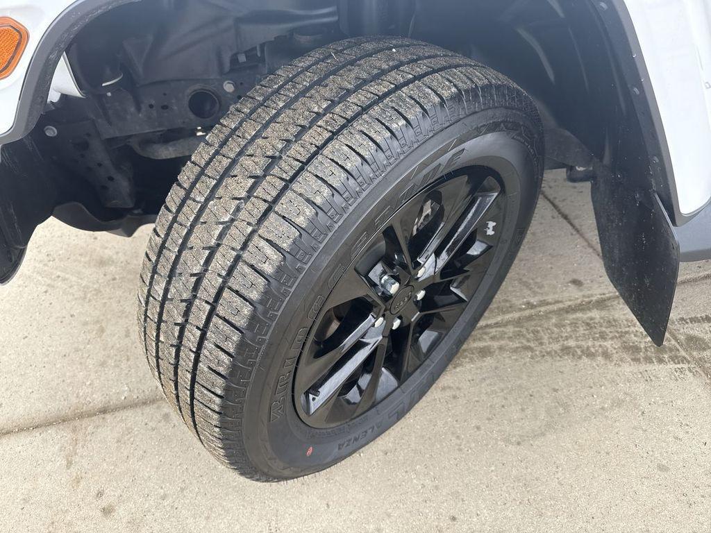 used 2023 Jeep Gladiator car, priced at $30,693