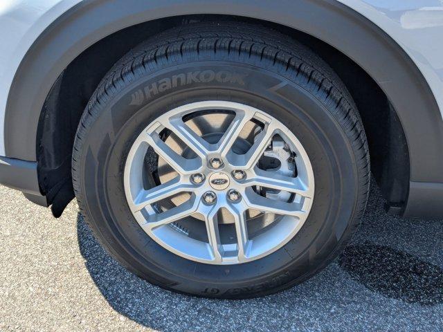 new 2026 Ford Explorer car, priced at $37,667