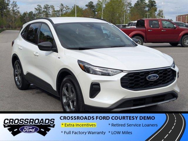 new 2025 Ford Escape car, priced at $30,327