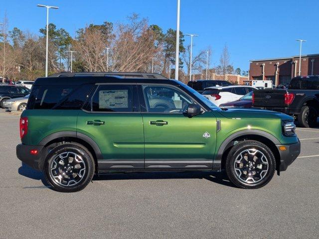 new 2025 Ford Bronco Sport car, priced at $39,557