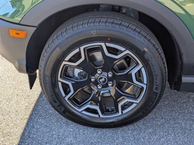 new 2025 Ford Bronco Sport car, priced at $39,557