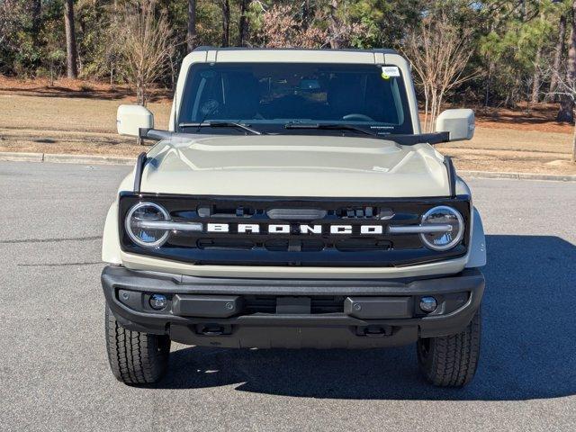 new 2025 Ford Bronco car, priced at $49,577